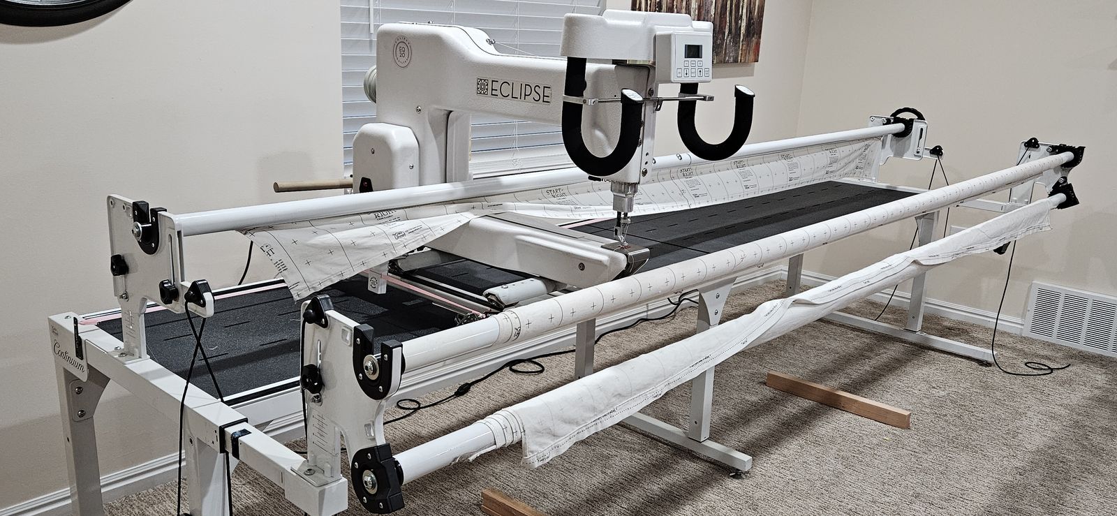 Eclipse Long Arm Quilting Machine and 10 foot Grace Company Quilting Frame
