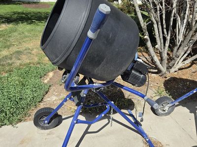 Kobalt 4-cu ft 0.5 -HP Concrete Mixer
