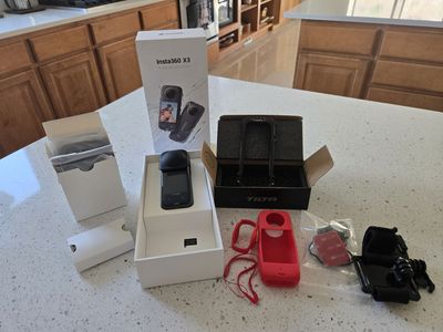 Insta360 X3 w/ extras