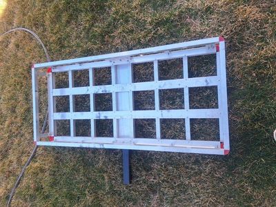 Cargo rack for rear reciver hitch