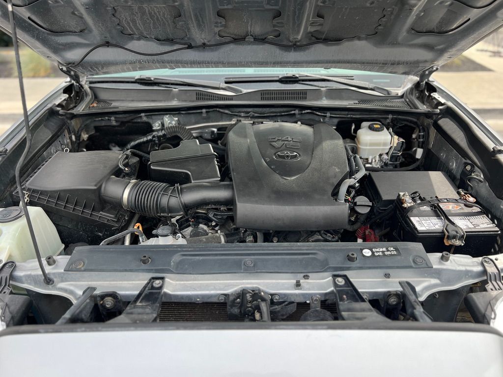 Main image 10