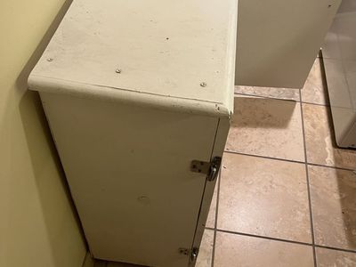 Portable shelving
