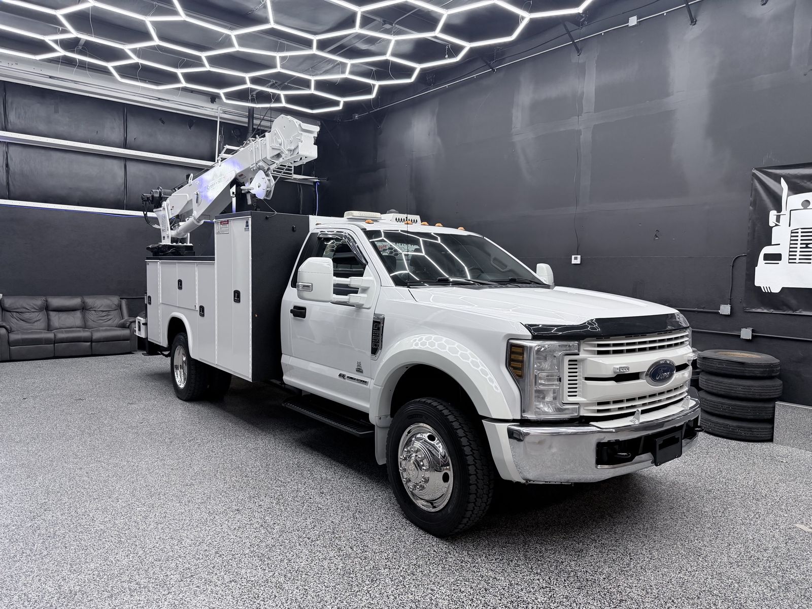 2019 Ford F-450 Service Truck
