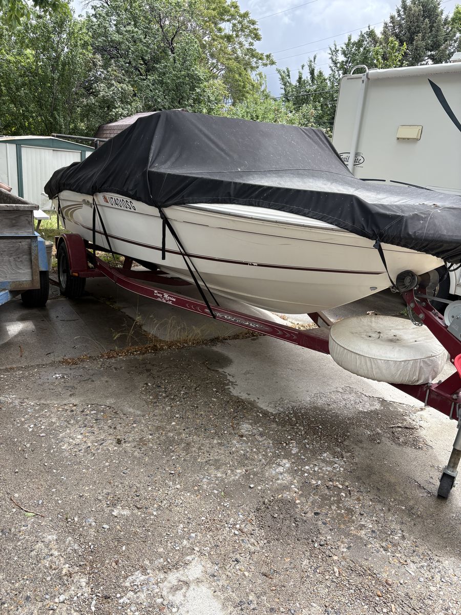 1998 Sea Ray 18.5 foot open bow
