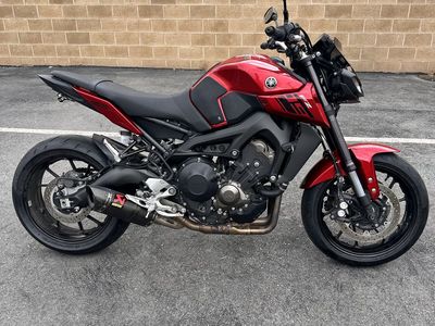 2017 Yamaha FZ-09 - Naked Sport BIke