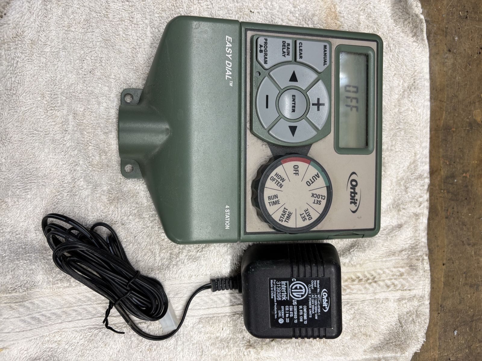 Orbit Easy Dial 4-Station Automatic Sprinkler Controller with Power Supply