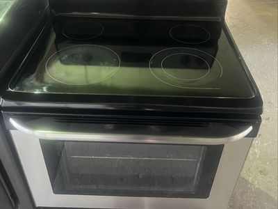 Great Frigidaire SS Electric range,free delivery