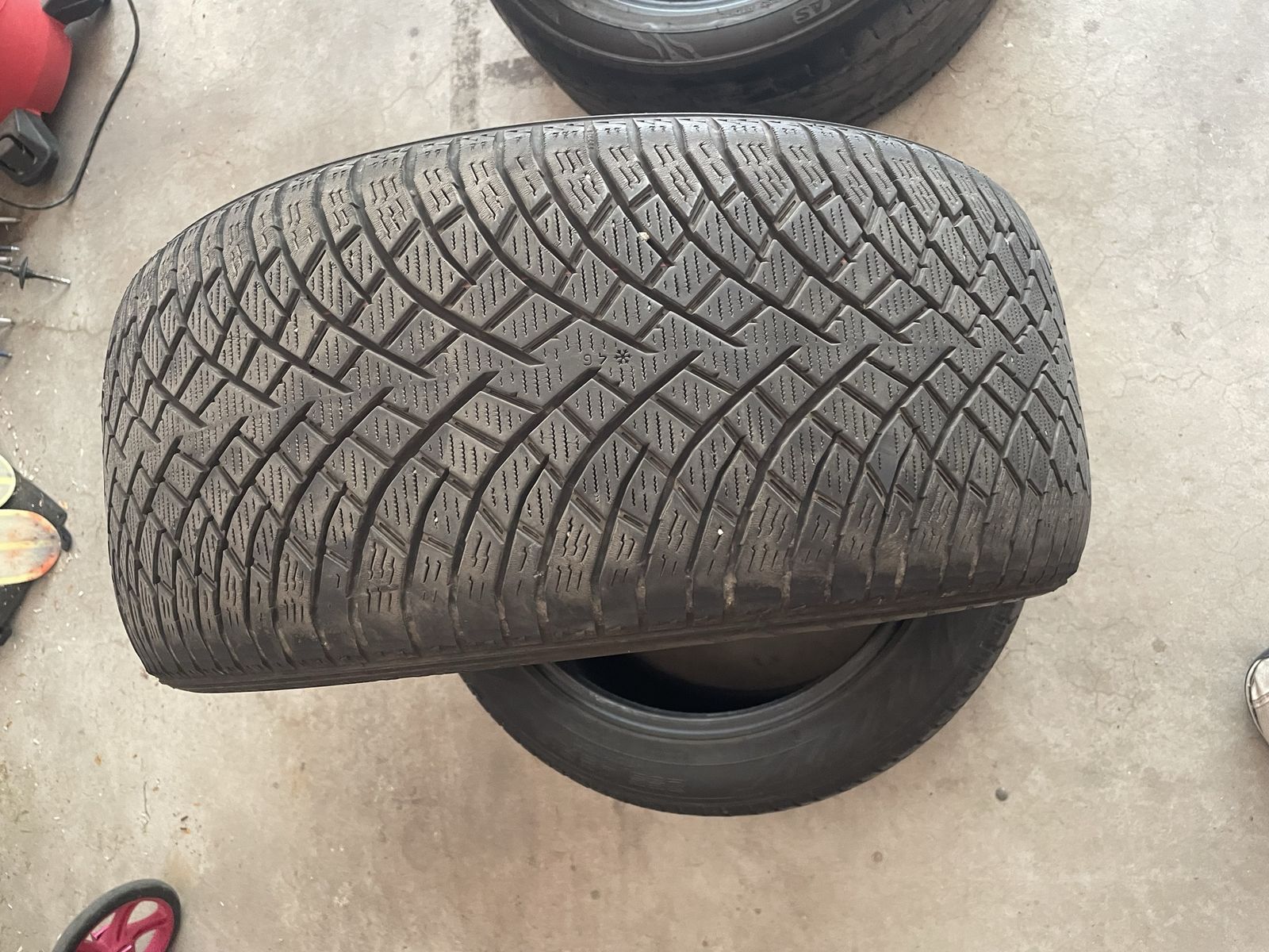 Tesla Model Y tires