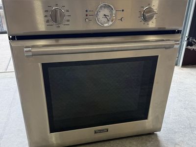 Thermador Professional POM301 30-Inch Stainless Steel Built-In Single Wall Oven
