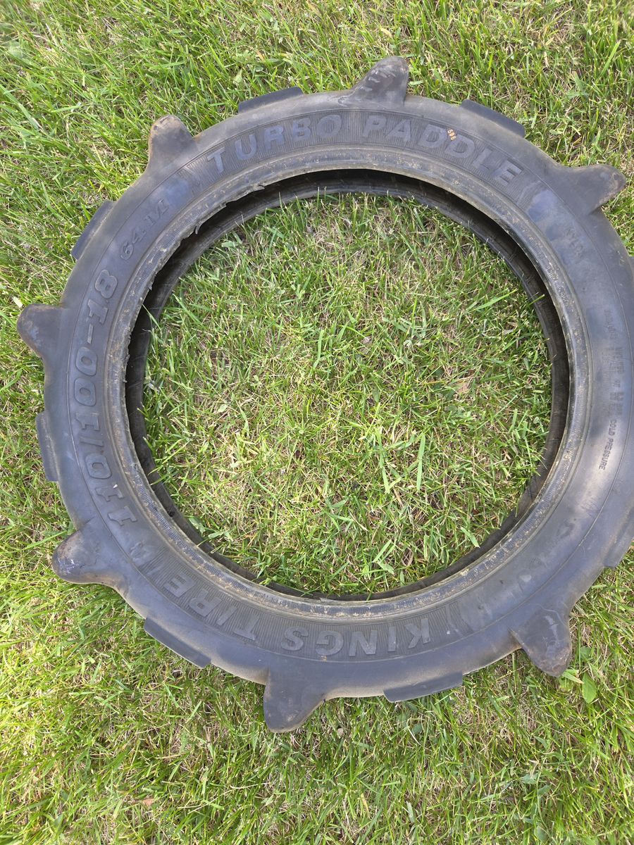 18 in Kings Turbo Paddle Tire