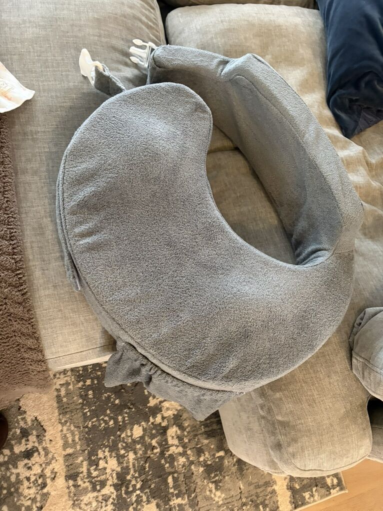 My brest Friend Nursing Pillow - Gray