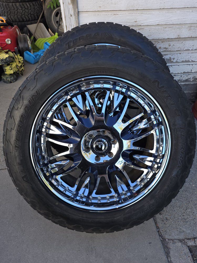 24x10 forgiato wheels and nitto tires