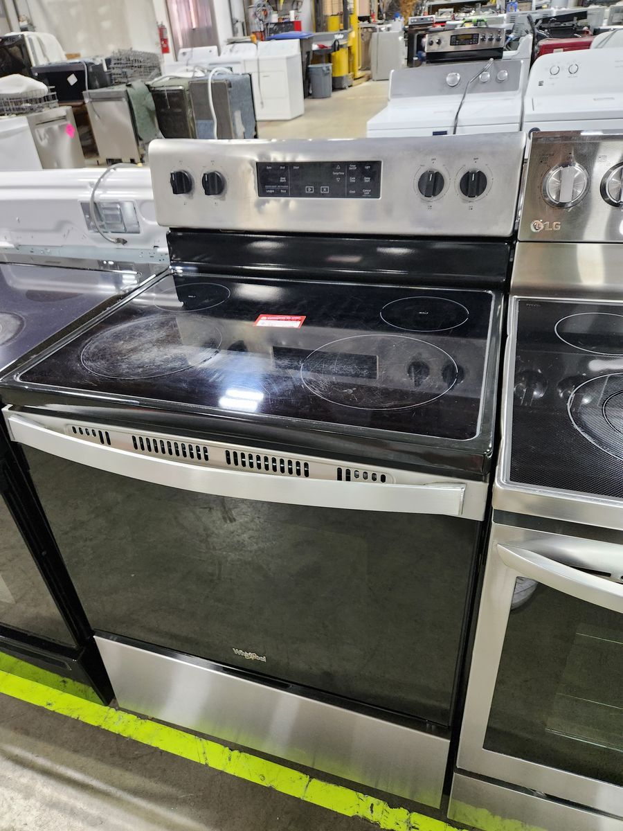 NICE WHIRLOOL STAINLESS STEEL GLASS TOP RANGE! W-WARRANTY
