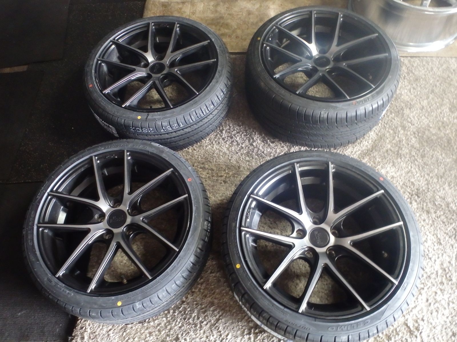 SET OF USED 18"INCH STAGGERED NICHE WHEELS 5X120 AND NEW TIRES
