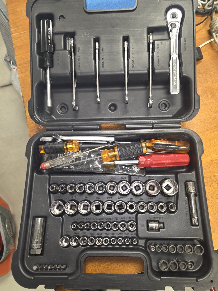 Craftsman 108-Piece Mechanics Tool Set with Case - USA Made - Sockets, Wrenches, Ratchet