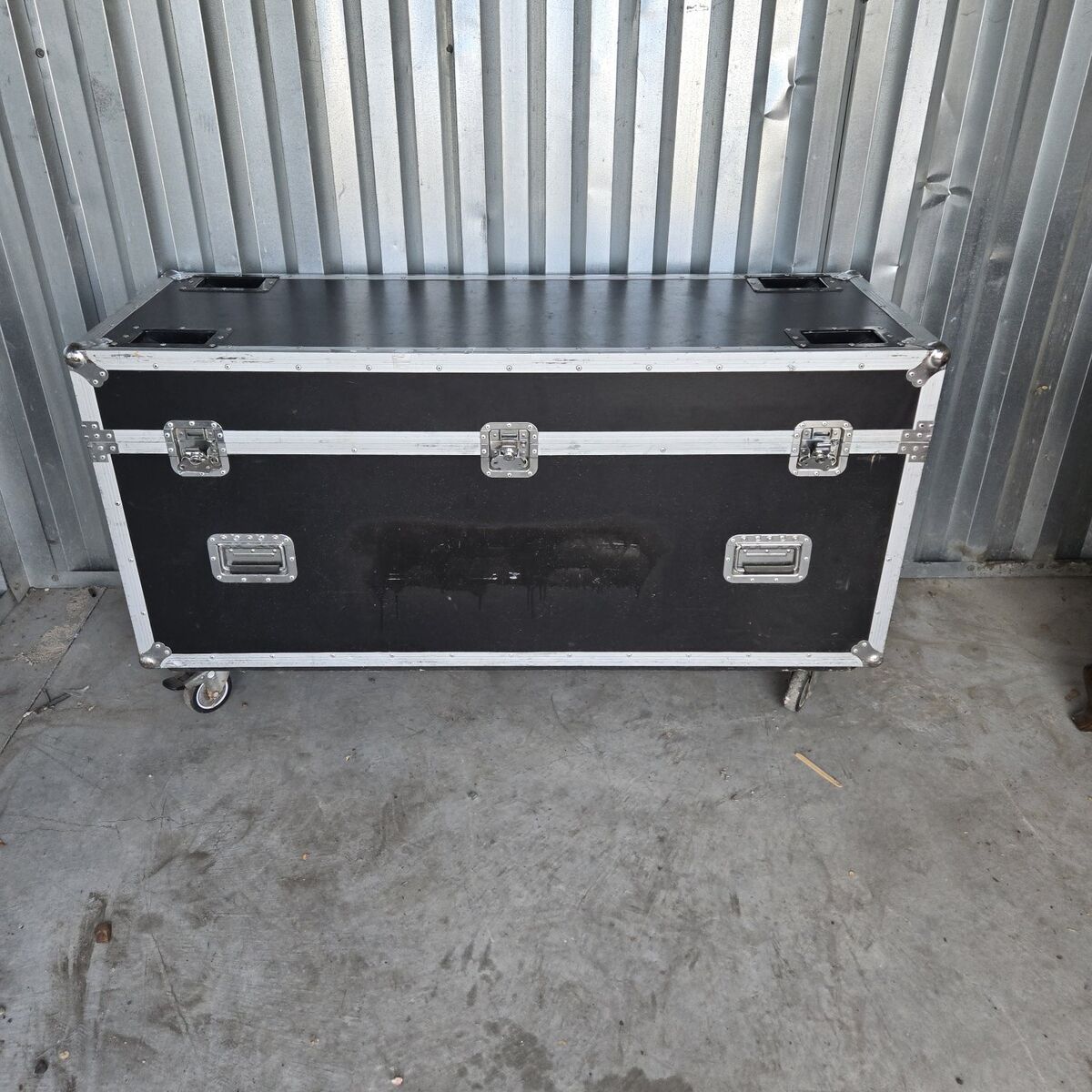 Flight Case (Retail $450)