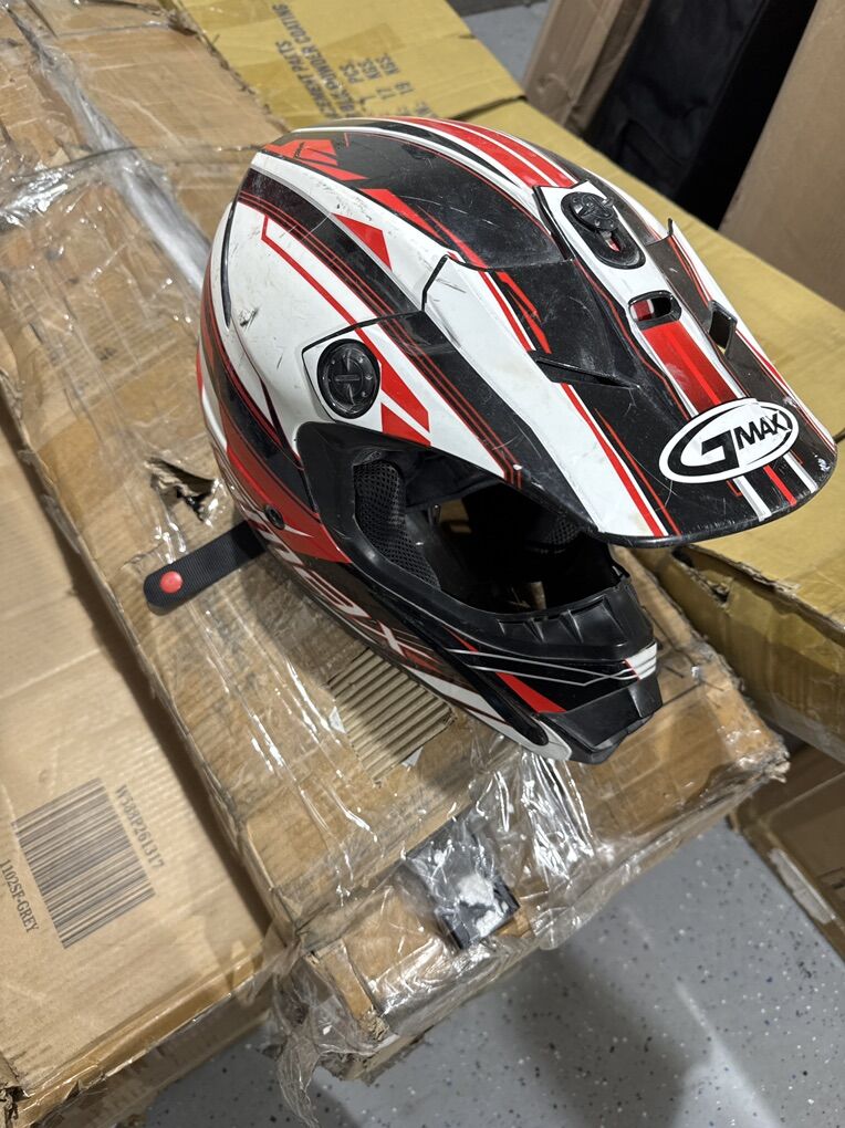G-Max Youth Medium Helmet