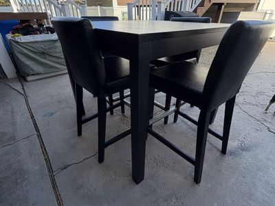 Table and 4 chairs