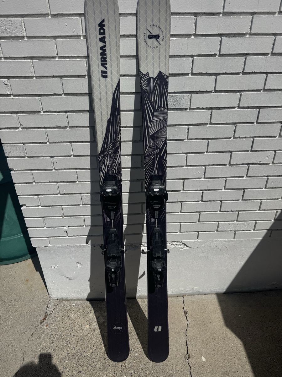 Aramada Invictus 179cm W/ Armada demo bindings