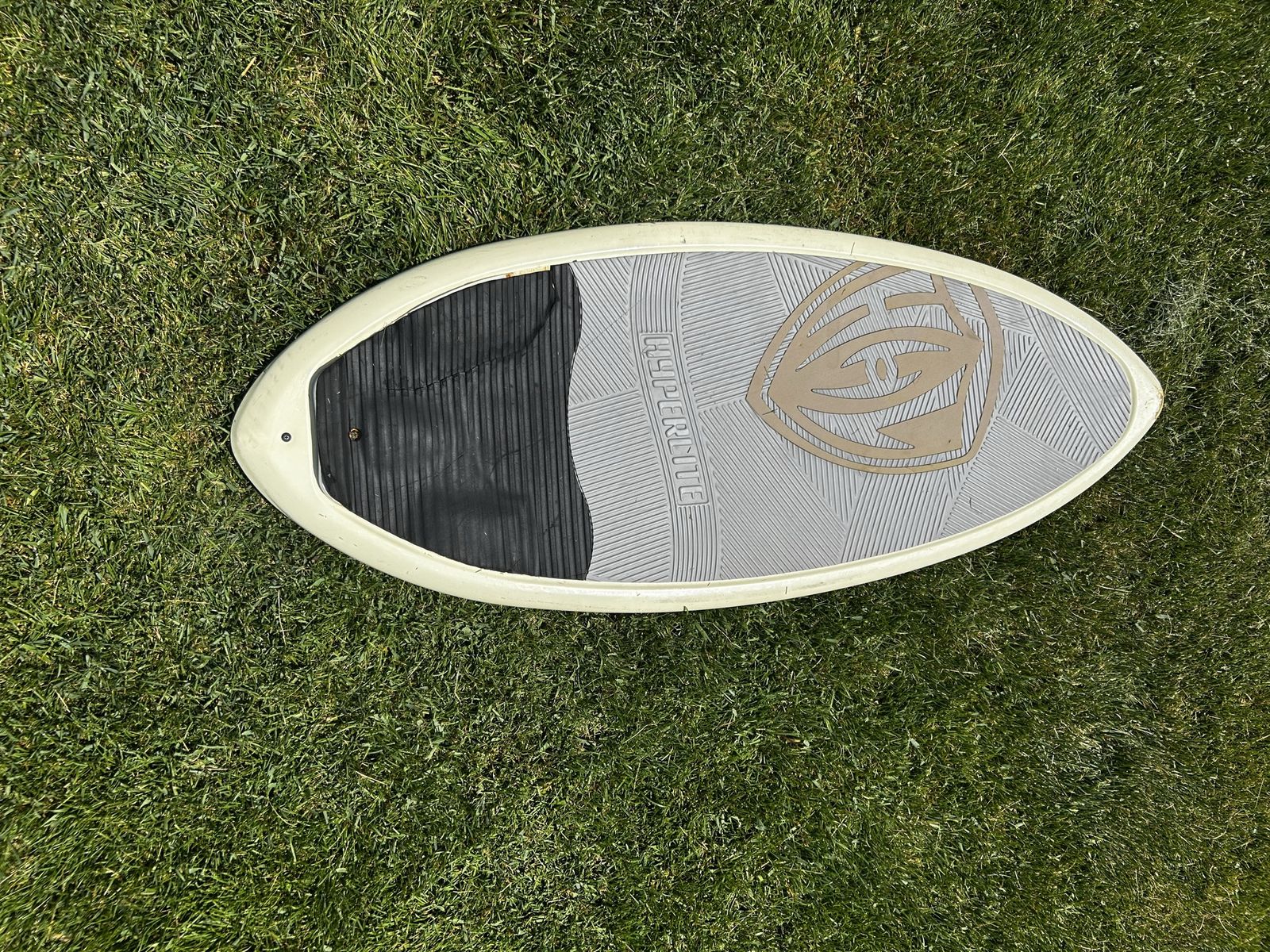 Main image 6