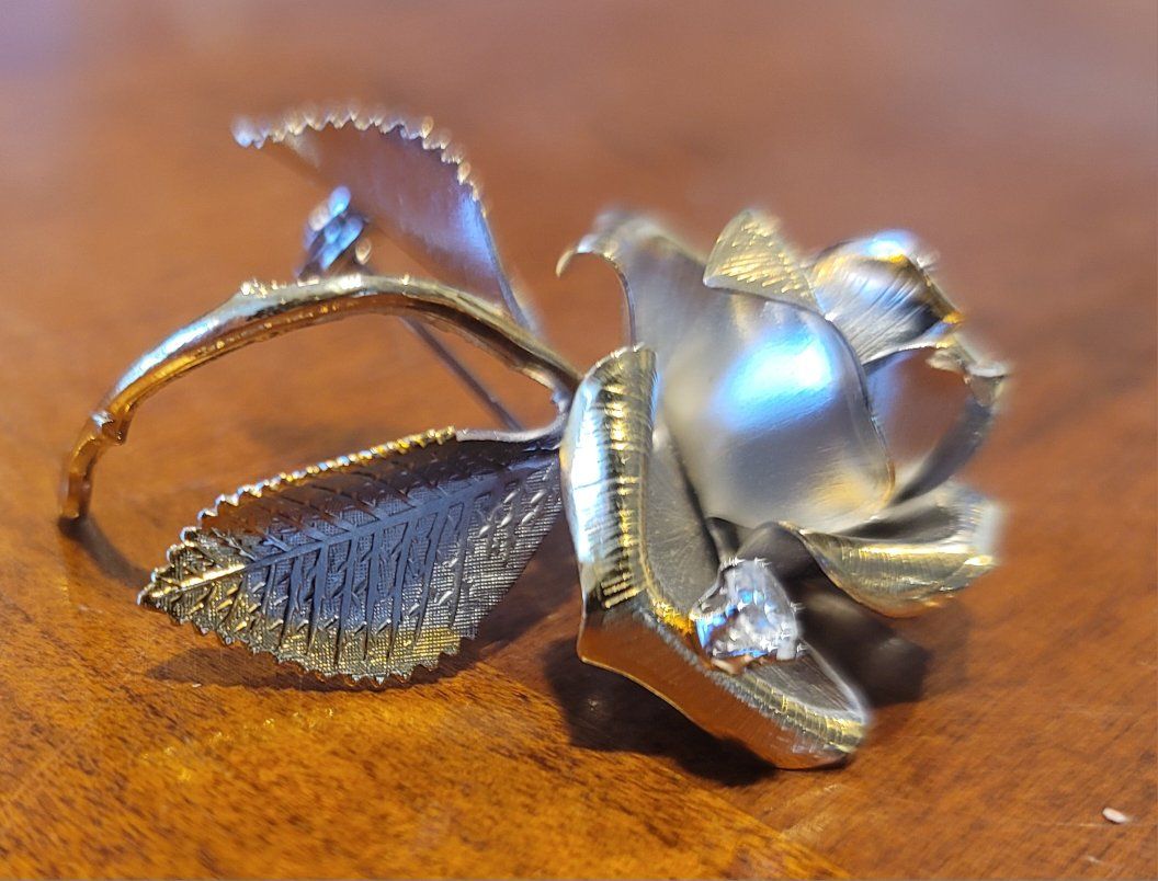 Main image 3