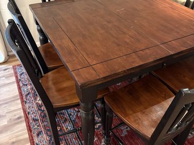 Counter Height Dining Table with 4 Chairs - Expandable Leaf - Wood/Black