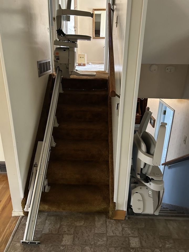 Main image 6