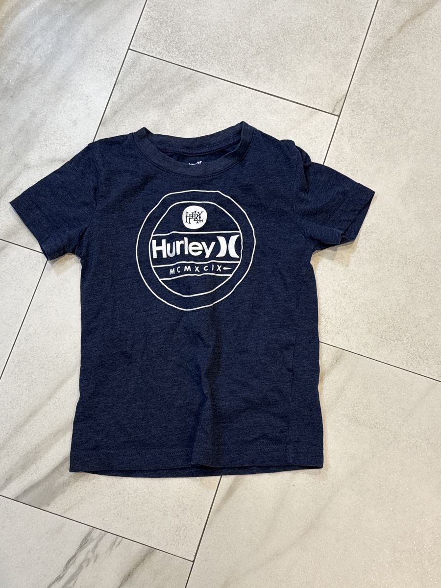 Size 5–6 Hurley T-Shirt, Navy Blue