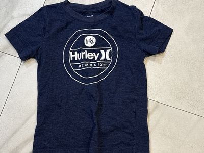 Size 5–6 Hurley T-Shirt, Navy Blue
