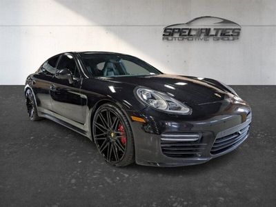 2015 Porsche Panamera GTS