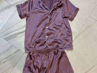 Size 8-9 silky Pajama Set.