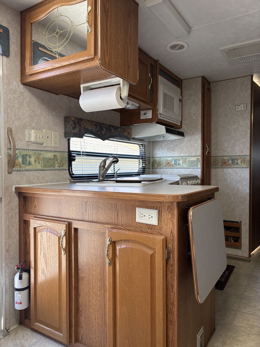 Main image 10