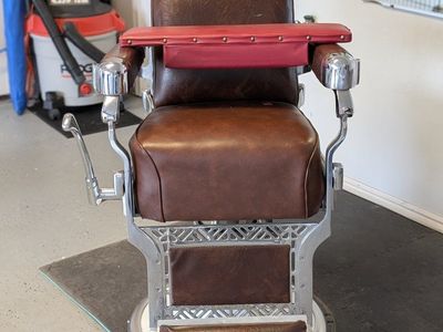 Barber chair