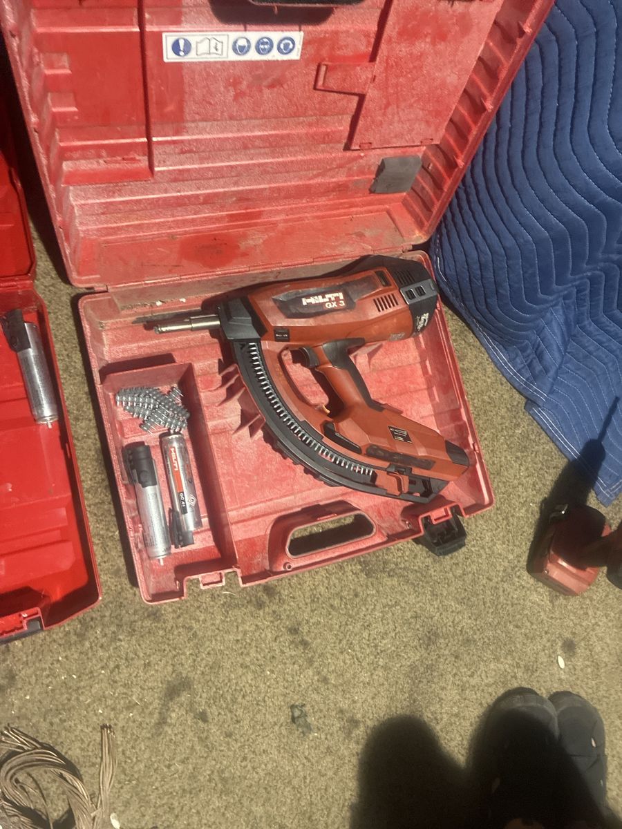 Hilti GX 3 Gas-Powered Concrete Nailer with Case and Accessories - Used