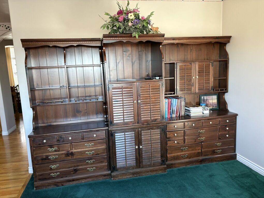 Ethan Allen Entertainment Center