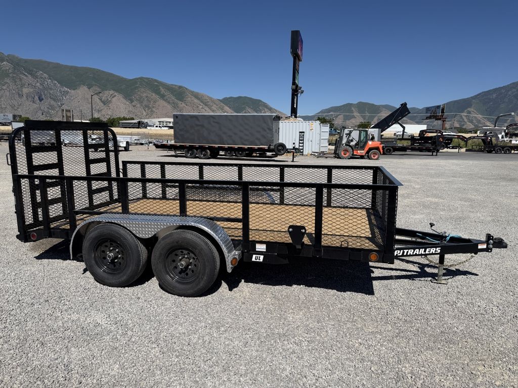 2026 PJ Trailers 7x14 83 Tandem Axle Channel (UL)"