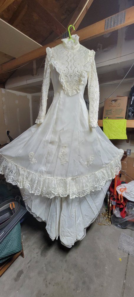 Vintage Ivory Lace & Pearl Embellished Wedding Dress with Long Sleeves & Ruffled Hem