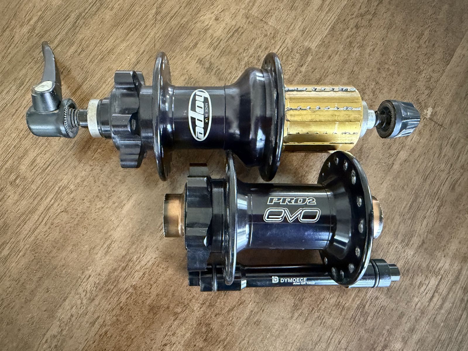 Hope Pro 2 Evo, 6 bolt hubs