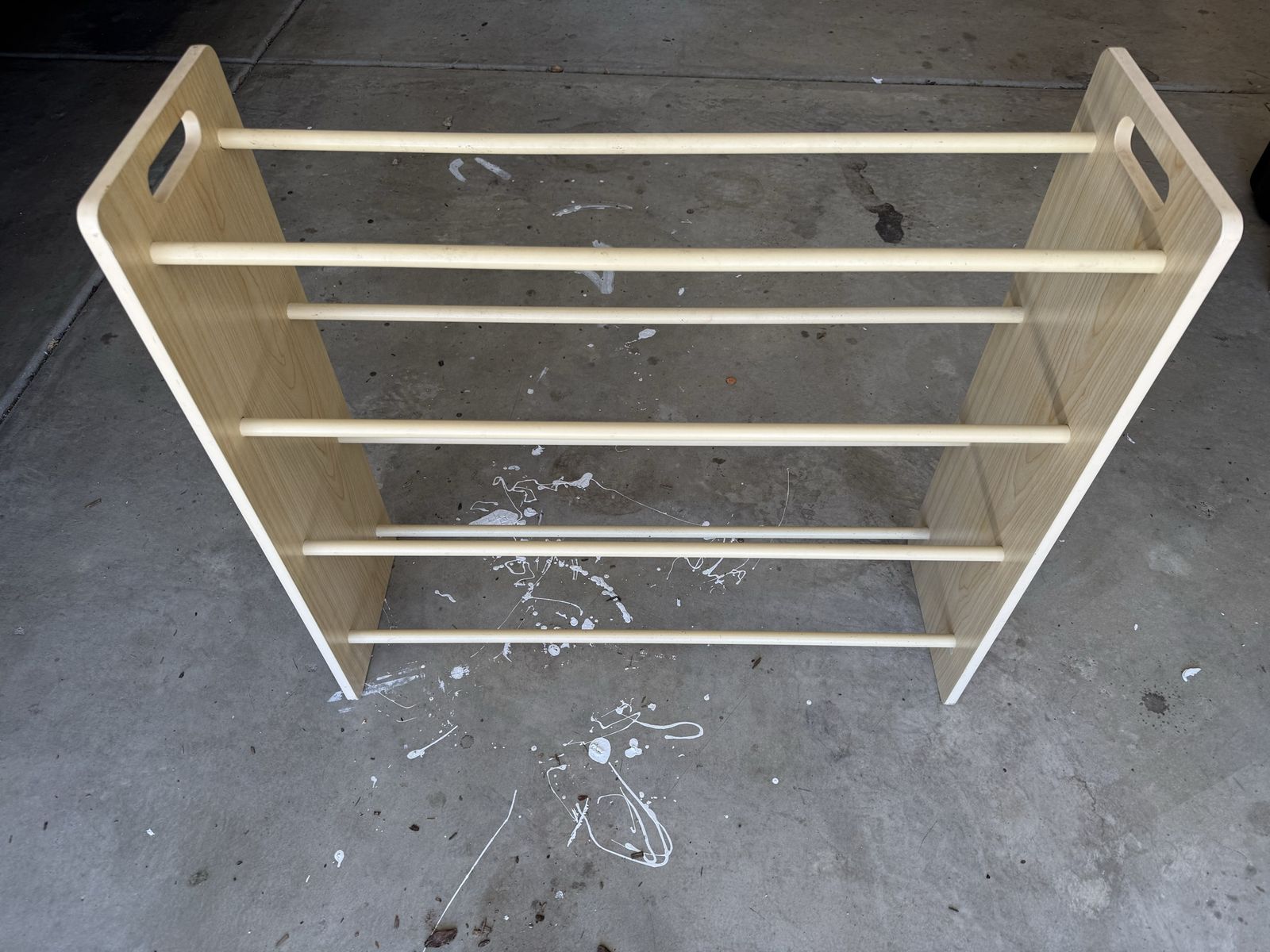2 storage containers racks