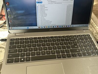 Dell Laptop NVIDIA RTX i7 Core 24 GB RAM 1 TB SSD