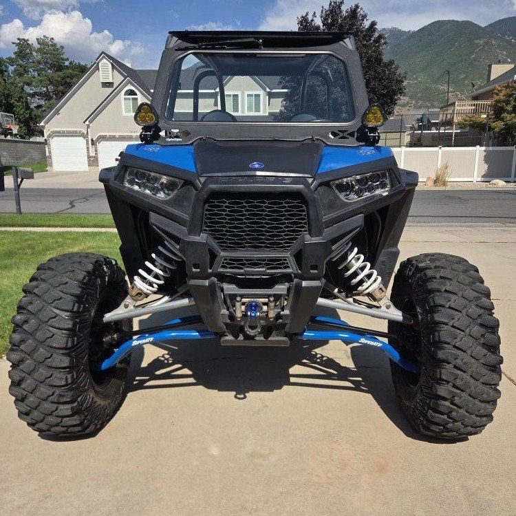 POLARIS RZR XP4 1000