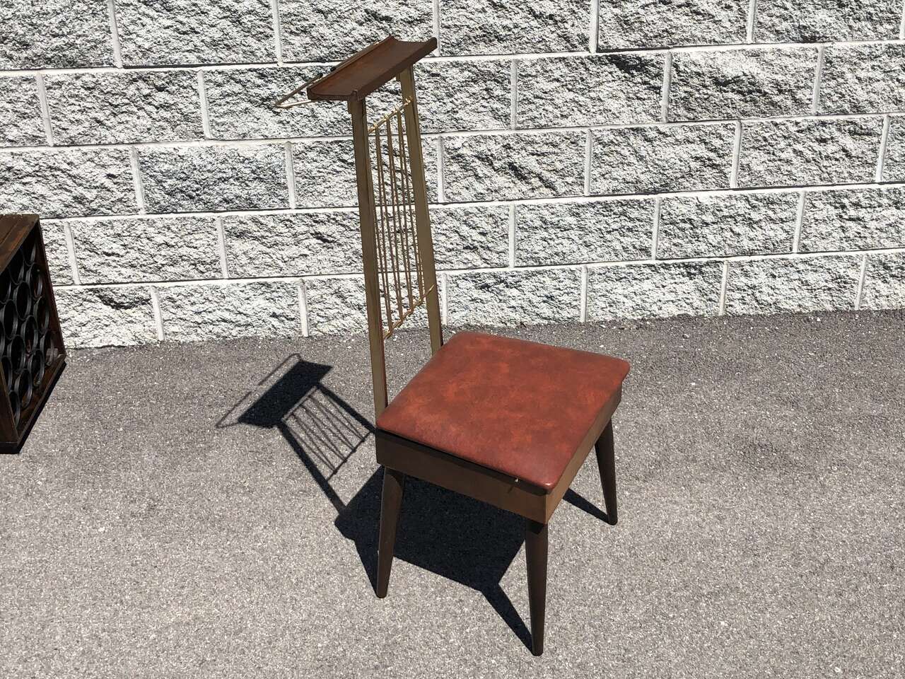 Best ever!! Vintage mid century modern butlers valet dressing chair w seat storage MCM