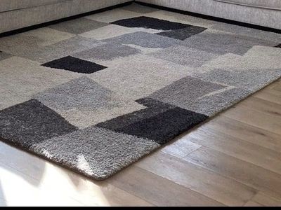 Living room rug and runner