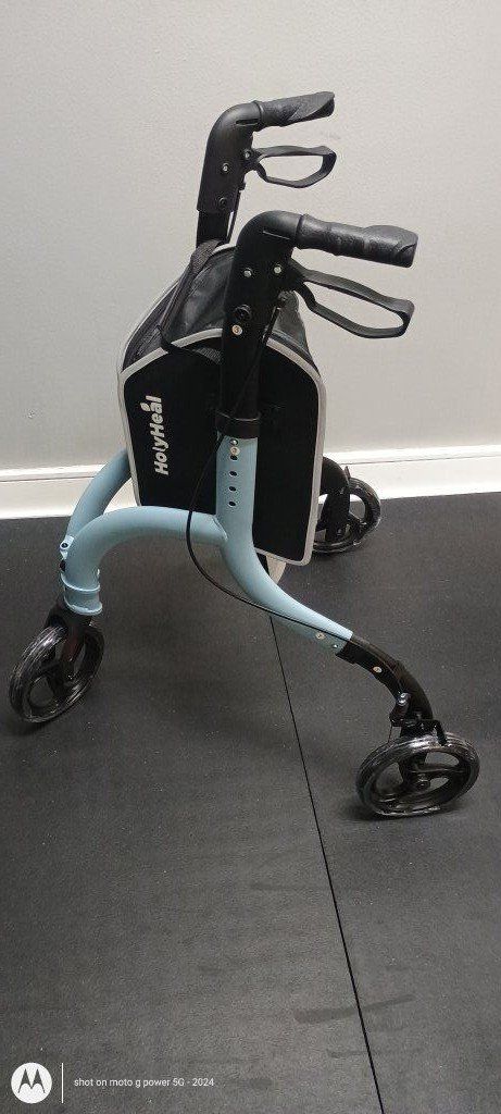 new holy heal 3 wheel rollator Walker