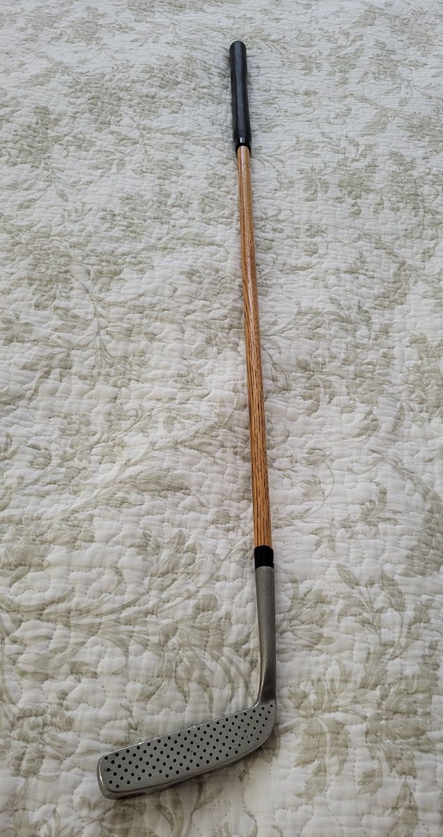 Callaway little poison putter 