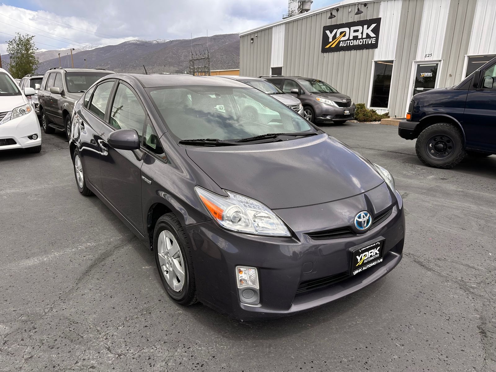 2010 Toyota Prius III