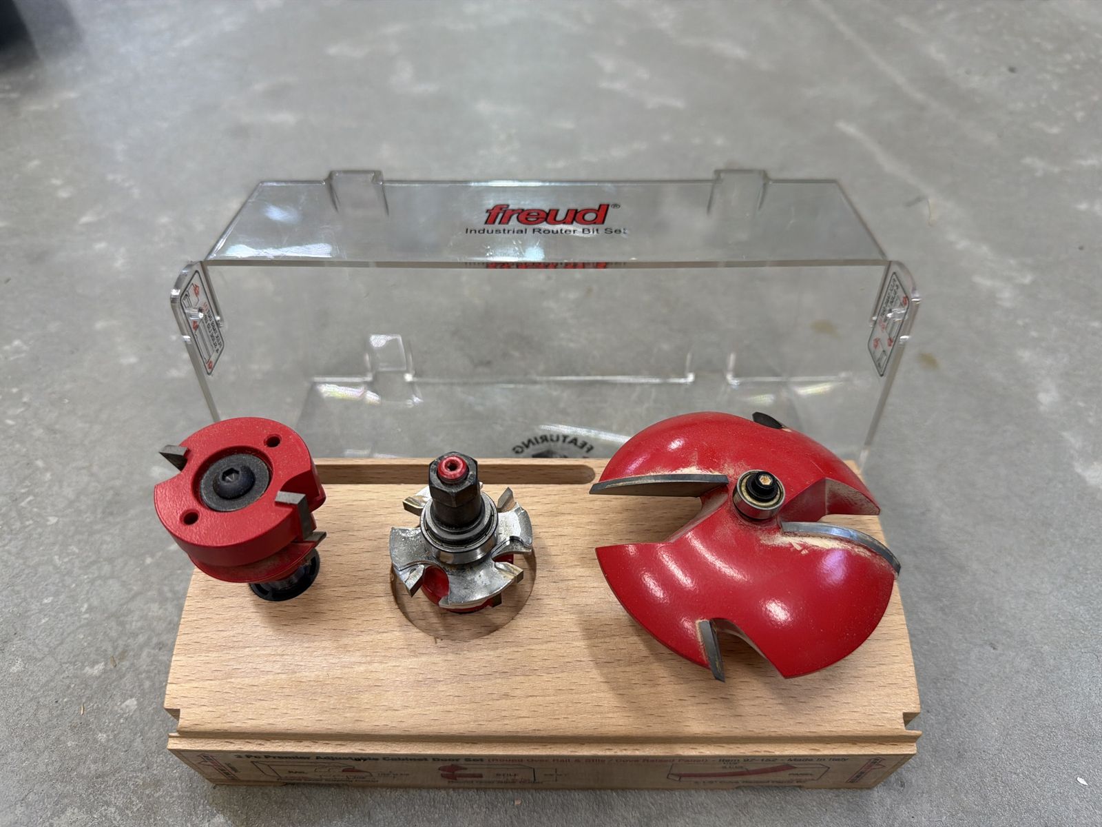 Freud Raised Panel Cabinet Door Router Bit Set
