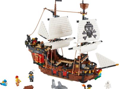 LEGO 3 in 1 Pirate Ship