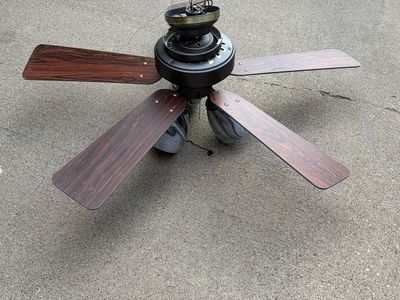 52-Inch 5-Blade Ceiling Fan with 3-Light Fixture