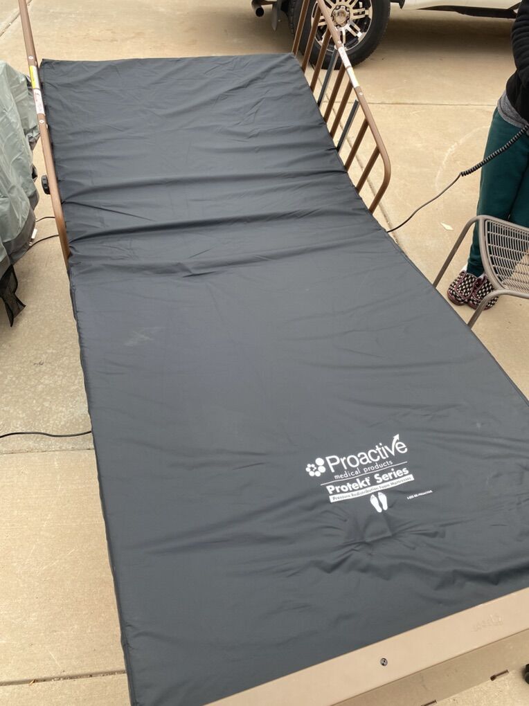 Proactive Adjustable Medical Hospital Bed